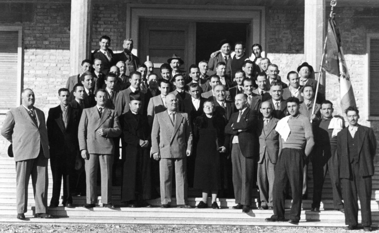 Don Pasin, Maestra Emma Boz, Silvio Spinelli, Zoia ?, Valerio Bernardi, Onorato Vendramini, Roldo Marconato, Tiberio Luigi, Lino e Giuseppe Venturini (BiJo), Fausto Signor, Angelo Bordin (Danin), Angelo Bordin (Curi), Mondin Albino e altri.