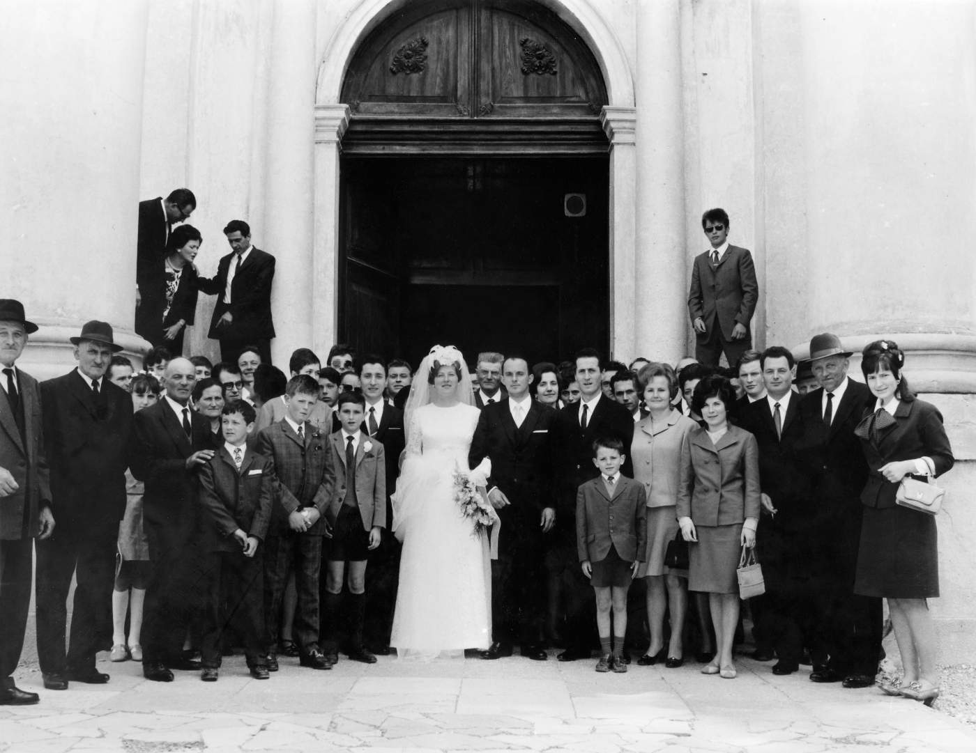 Matrimonio di Precoma Silvio e Precoma Luigina, gallina Giancarlo, Collesei Giorgio, Precoma Antonio, Massimo, Mario, Settimo, Massimo, Elena, Massimo Tito, Precoma Ortensio, Fidenzio, Claudio, Vendramini Franco, Precoma Giorgio, Stelvio, Innocente Graziella.